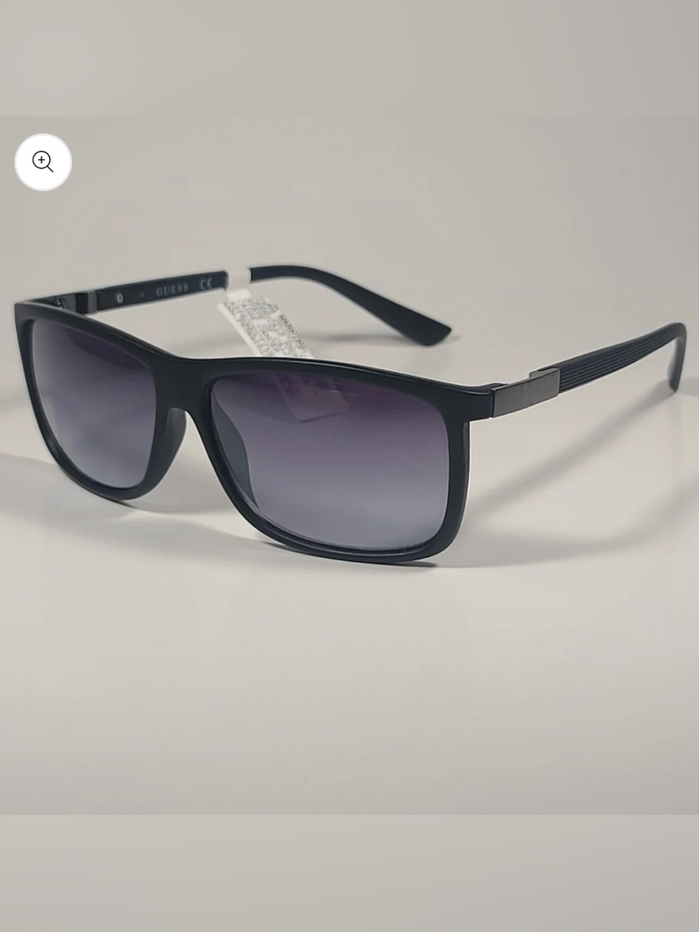 NWT Guess Rectangle Sunglasses Matte Black Frame Blue Gradient Lens GF0191 02W
